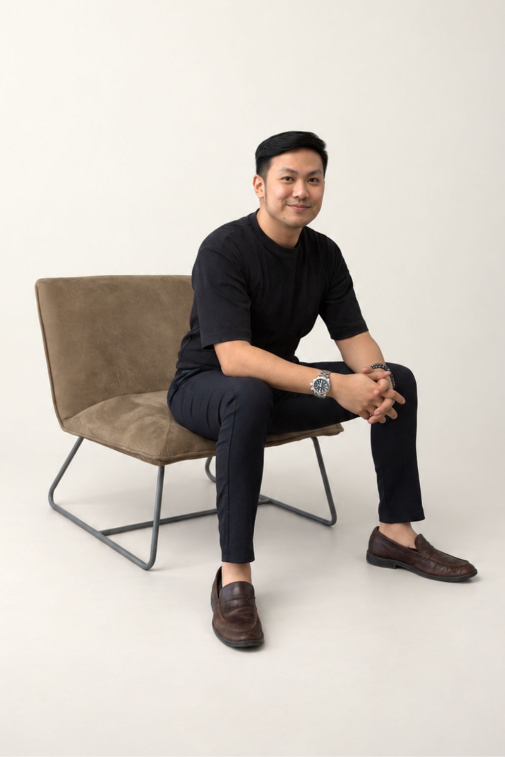 Portrait of Marco Tee, co-founder and President of ROI Media